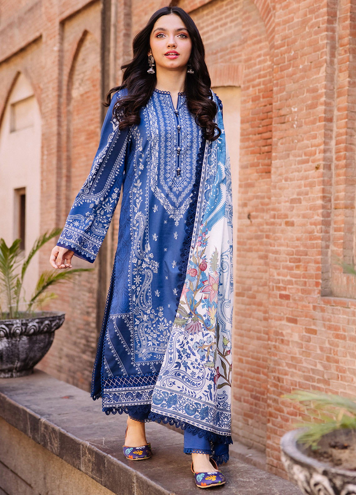 Asim Jofa Lawn - Unstitched 3 Piece Suit - AJBB-02 - Summer Collection 2025