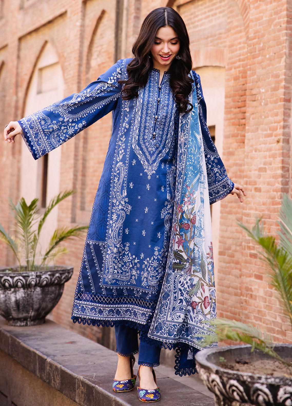 Asim Jofa Lawn - Unstitched 3 Piece Suit - AJBB-02 - Summer Collection 2025