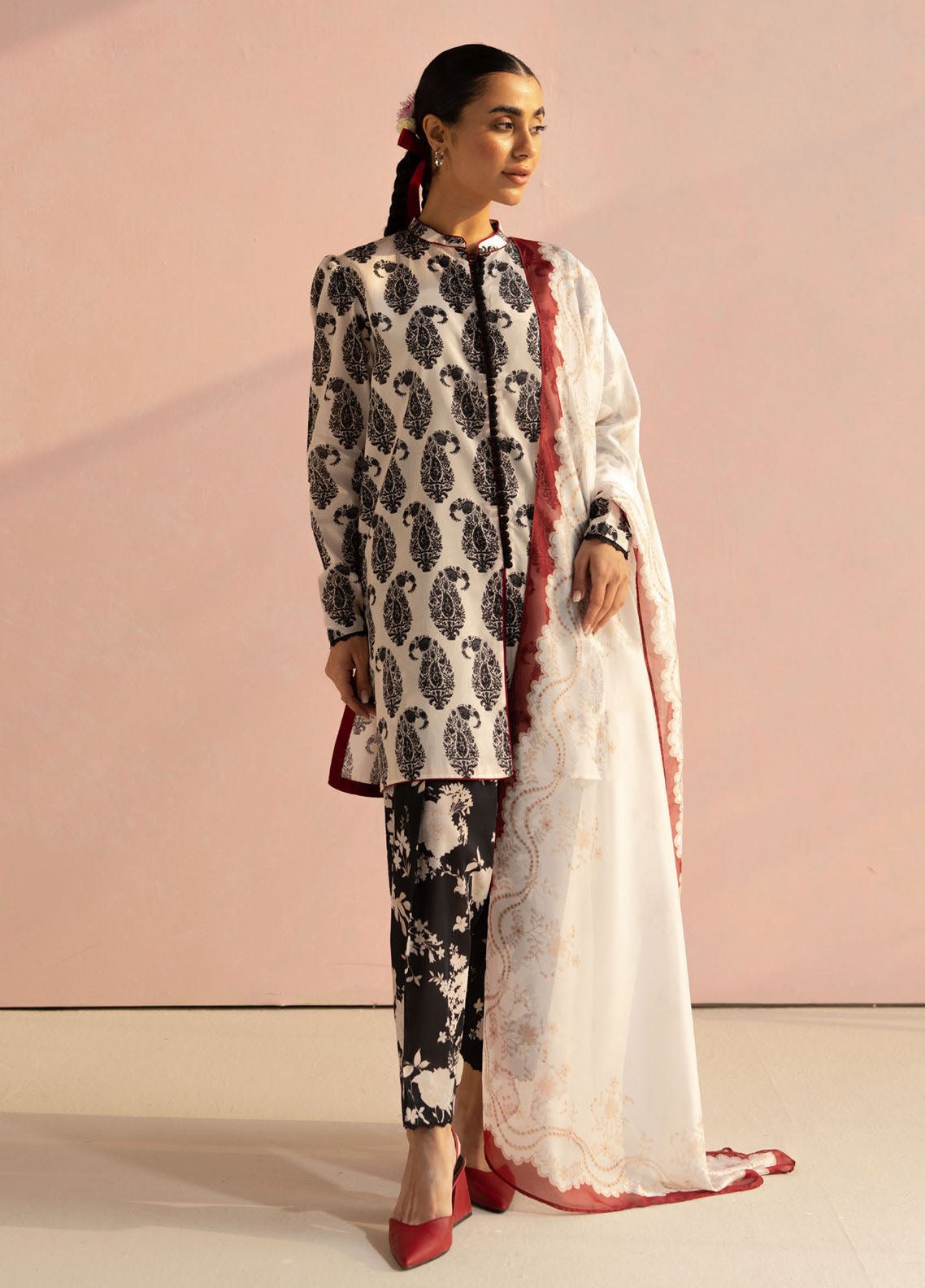 Zara Shahjahan COCO Lawn Prints - Digital Printed Unstitched 3 Piece Suit - PAISLEY-6A- Summer Collection 2025