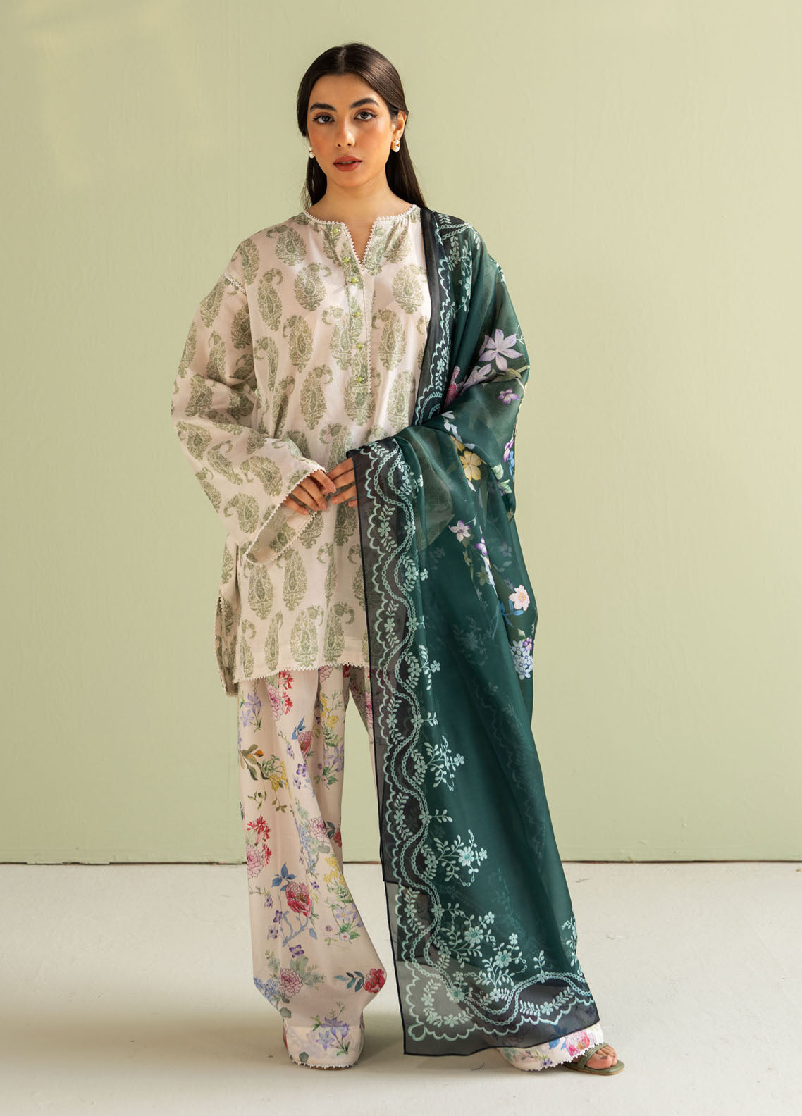 Zara Shahjahan COCO Lawn Prints - Digital Printed Unstitched 3 Piece Suit - PAISLEY-6B - Summer Collection 2025