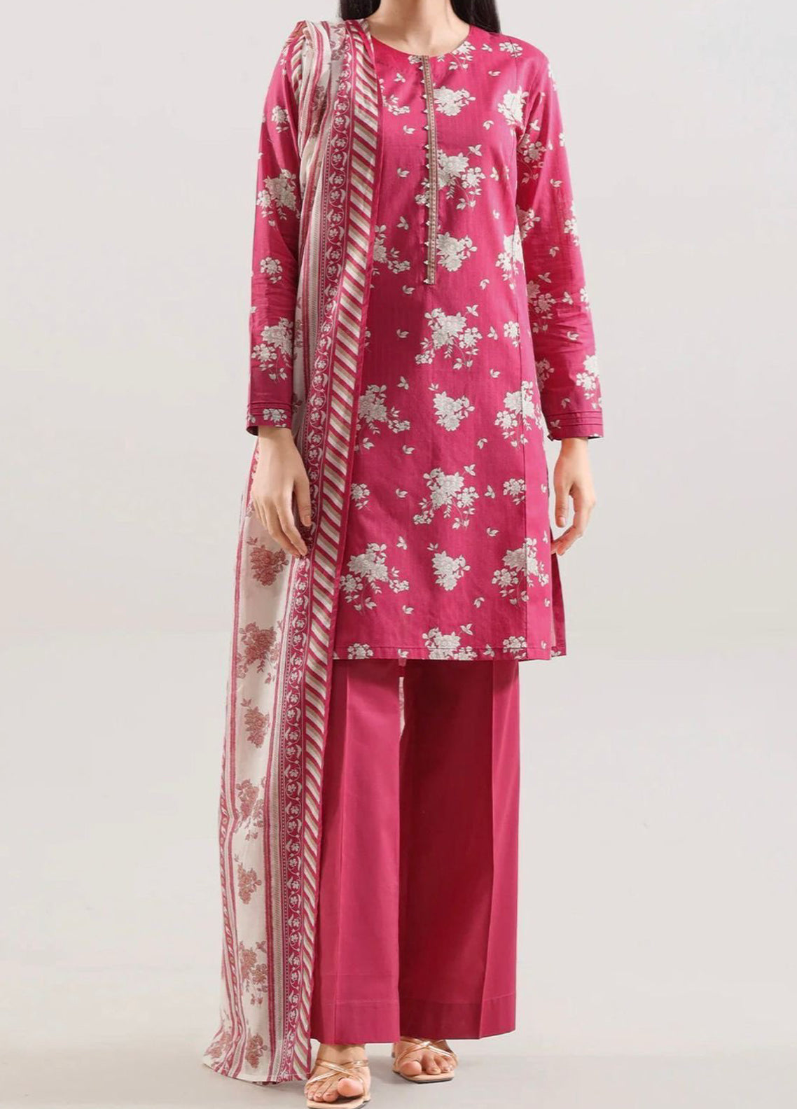 Saya Printed Lawn - Digital Printed Unstitched 3 Piece Suit - U01-25379-04A Summer Collection 2026