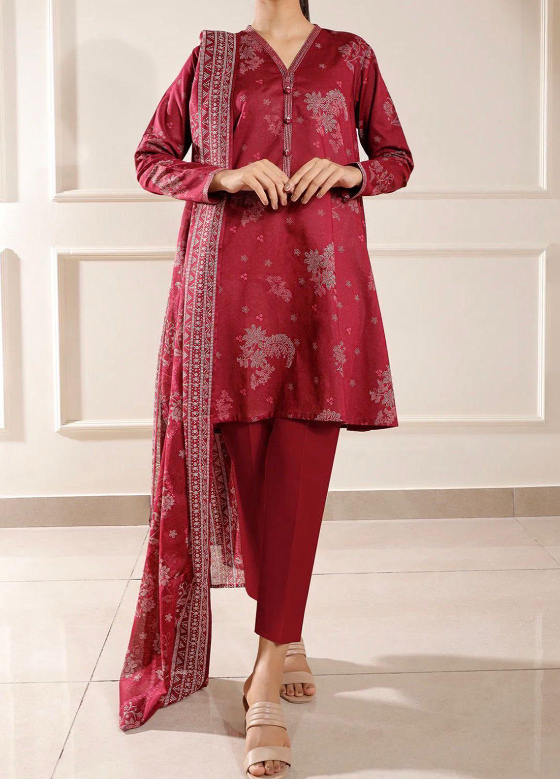 Saya Printed Lawn - Digital Printed Unstitched 3 Piece Suit - U01-25678-03A Summer Collection 2026